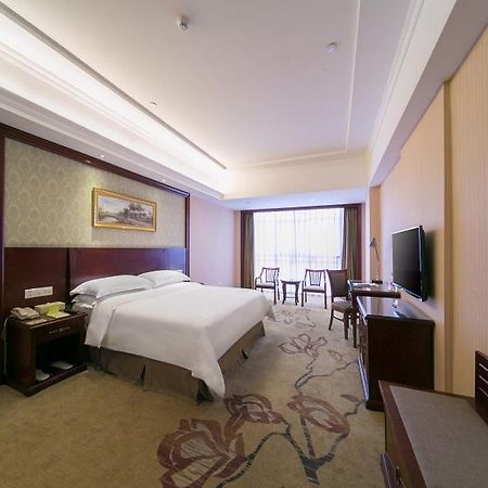 Vienna Classic Hotel Shizhongshan Avenue Jiujiang  Zewnętrze zdjęcie